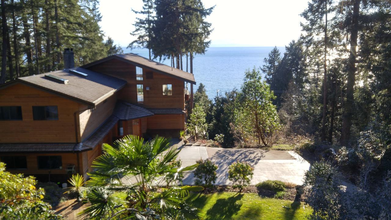 Sunshine Coast Treetop B&B Sechelt Exterior foto