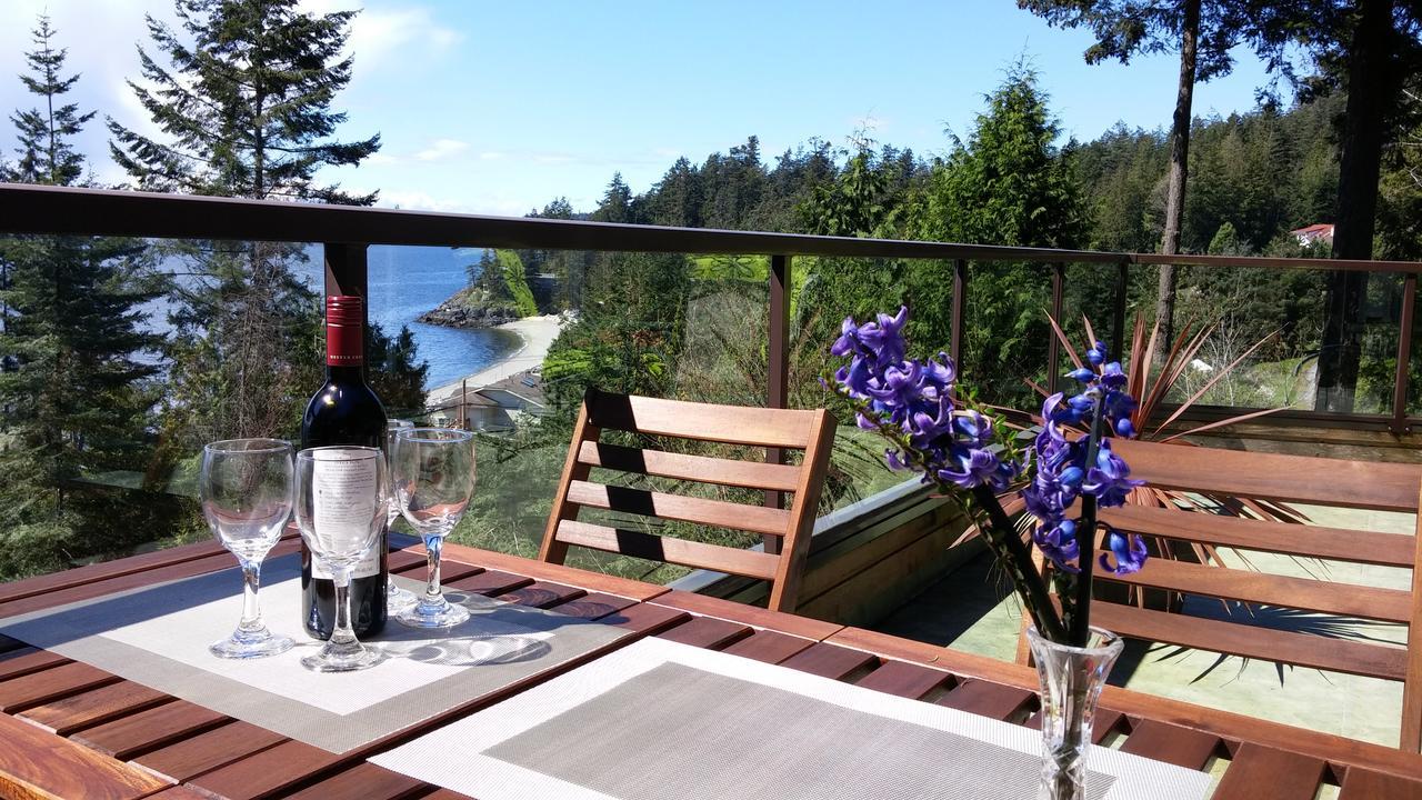 Sunshine Coast Treetop B&B Sechelt Exterior foto