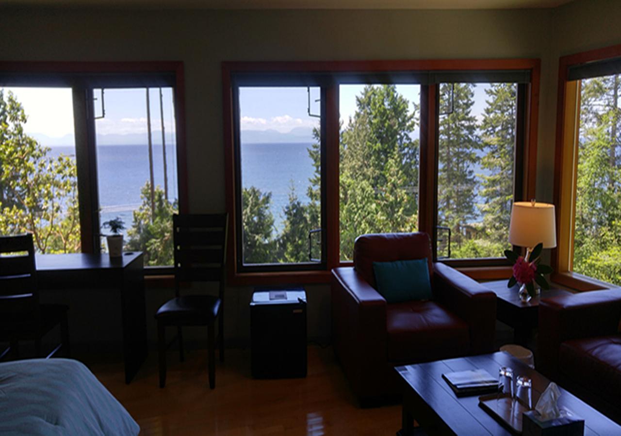 Sunshine Coast Treetop B&B Sechelt Exterior foto